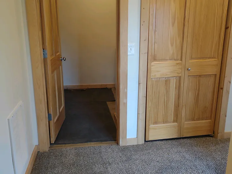 125 Mulligan Ln — Photo 5