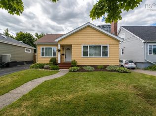 3162 Romans Ave, Halifax, NS B3L 3W9