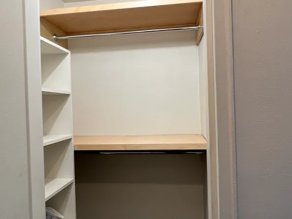 2401 6th Street image 15 of 18