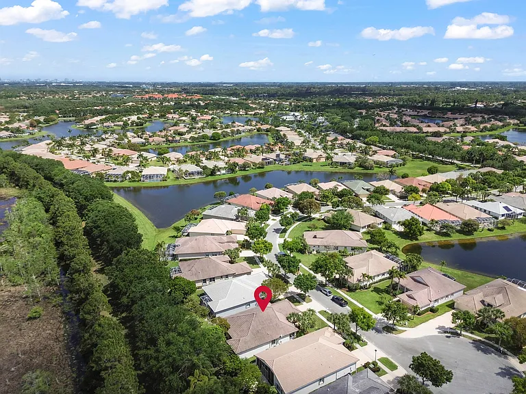2464 Sailfish Cove Dr — Photo 27