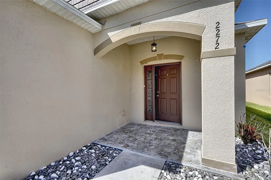 3 bed, 2.0 bath, 1303 sqft, $2,150 — Photo 3