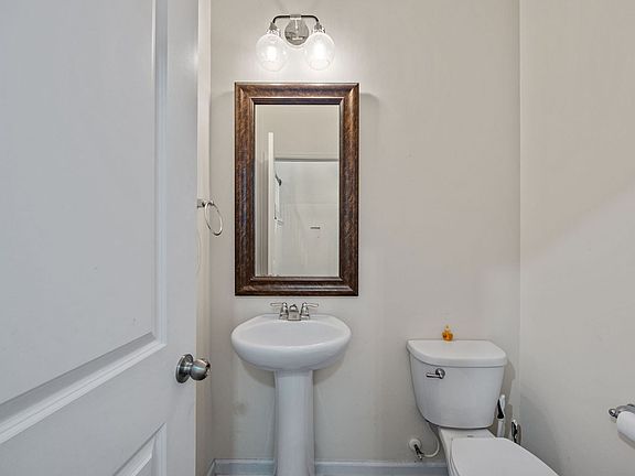 5th image of 8988 Cat Tail Pond Rd