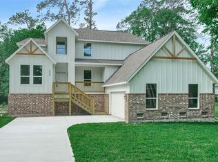 575 Roanoke Dr, Conroe, TX 77302