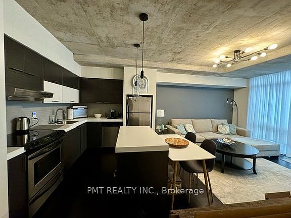 5th image of 55 Stewart St #613