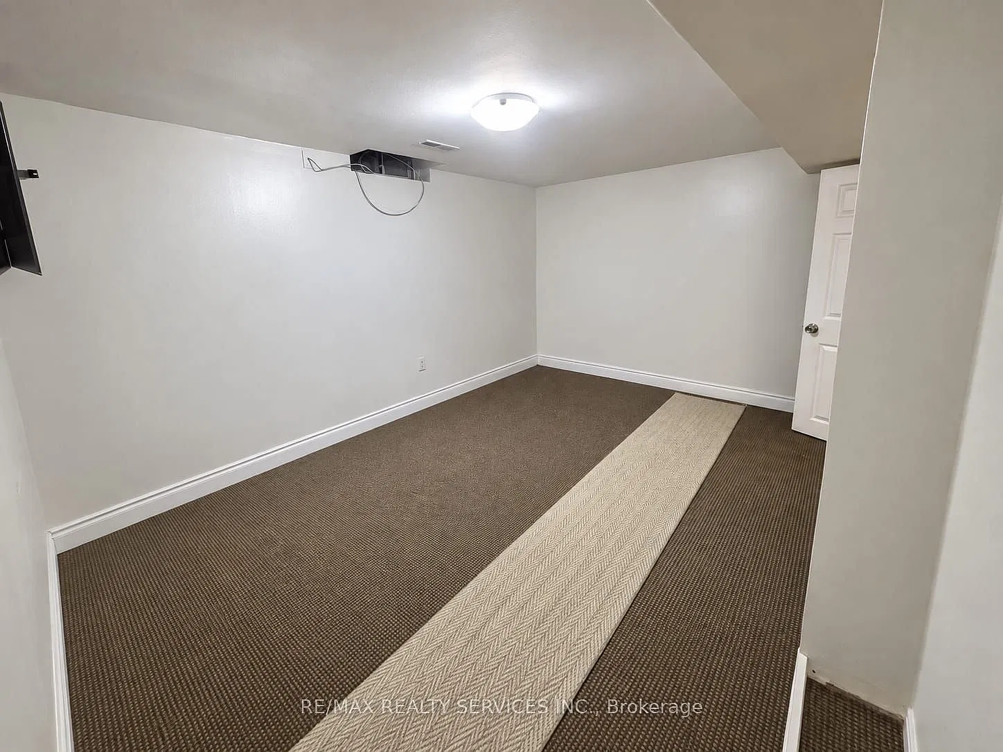 2 bed, $1,800 — Photo 4