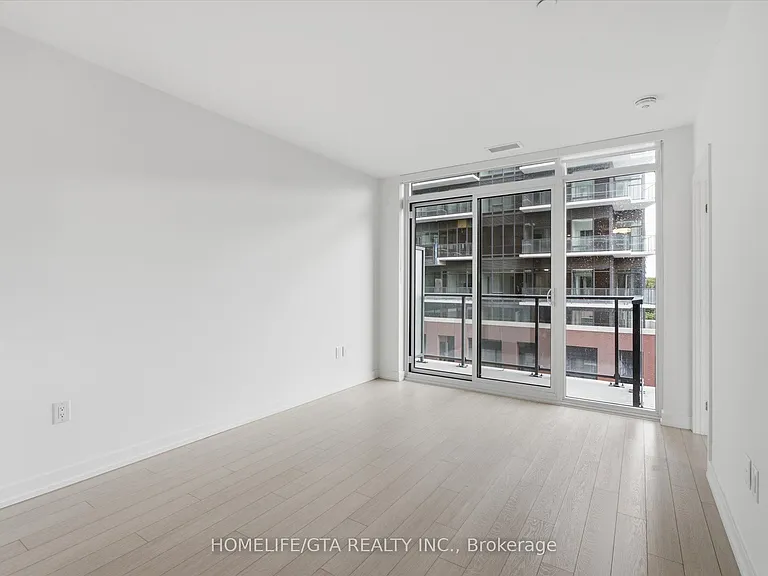 4010 Eglinton Ave W #610 — Photo 12