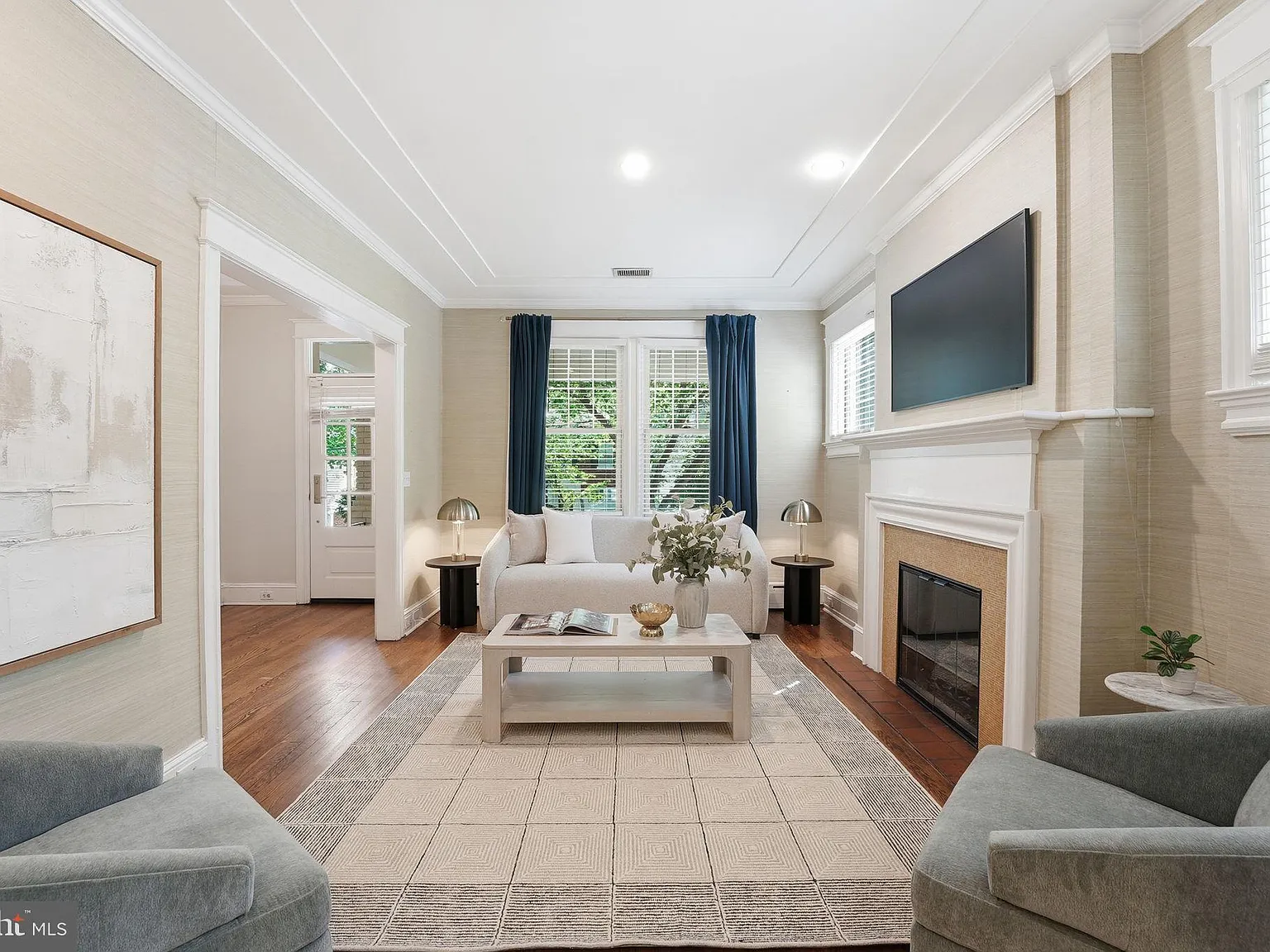 4 bed, 3.5 bath, 2560 sqft, $6,000 — Photo 4