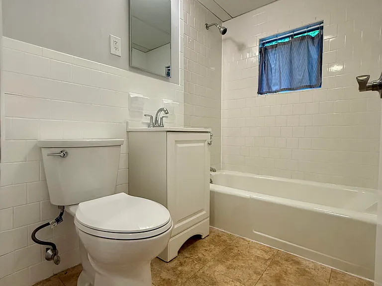 8 Friend St #4 — Photo 7