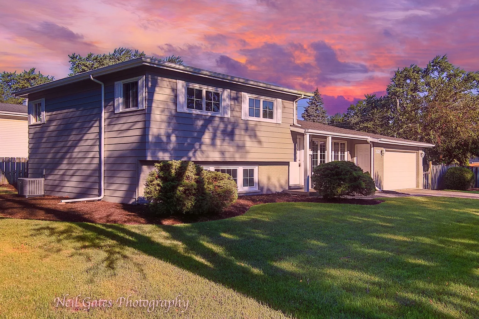 722 S Harvard Ave photo 1