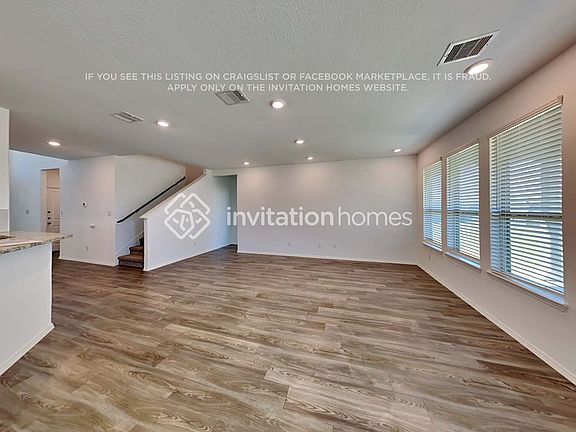 4th image of 764 Scenic Lake Dr