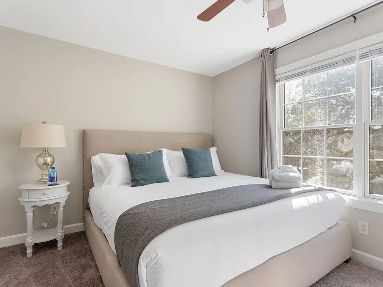 979 Bay Tree Cir #203 — Photo 9