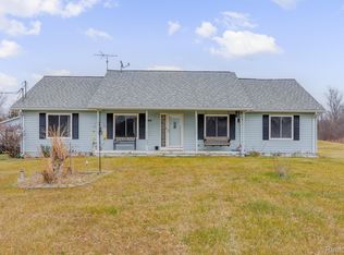 24040 Napier Rd, Novi, MI 48374