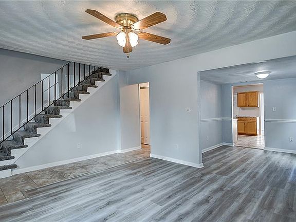 5th image of 112 Bristol Ave