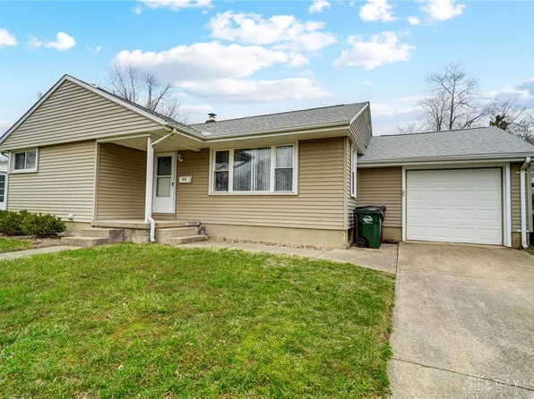 573 Lewis Dr, Fairborn, OH 45324