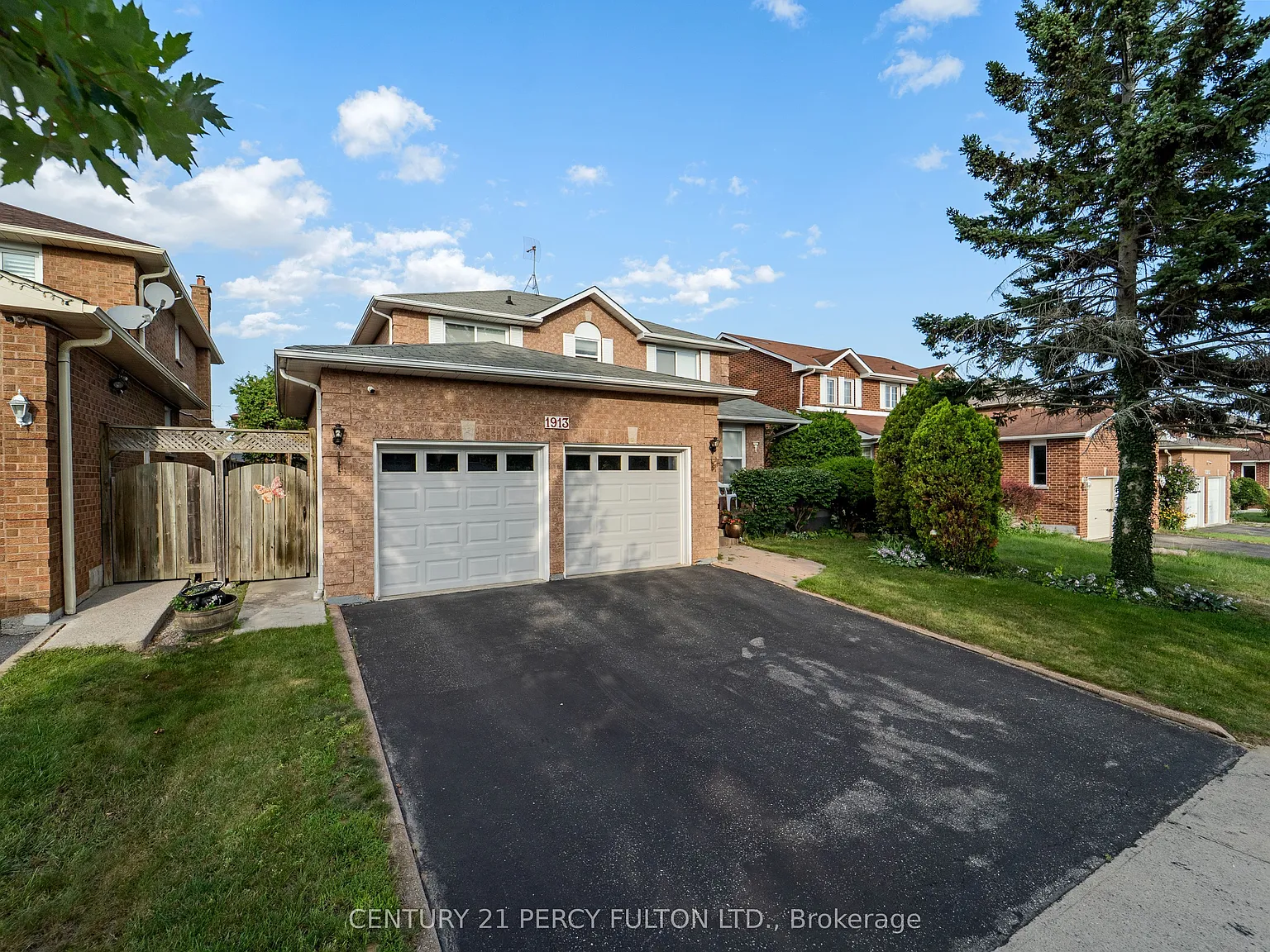 3 bed, $3,200 — Photo 2
