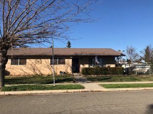 9564 E Broadway St, Planada, CA 95365
