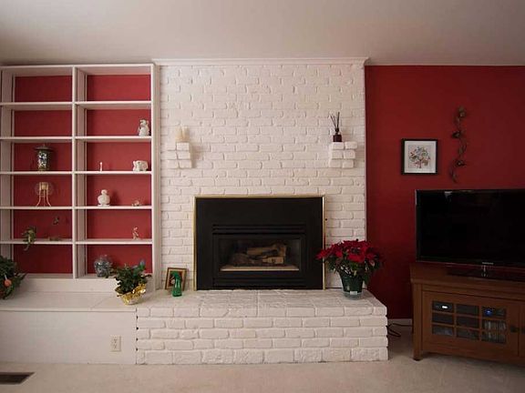 4th image of 2631 Bernice Ave