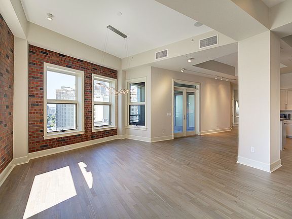 5th image of 1500 4th Ave APT 1001
