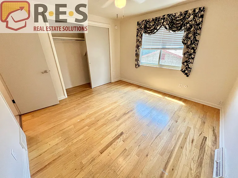 2723 S Otis St — Photo 9