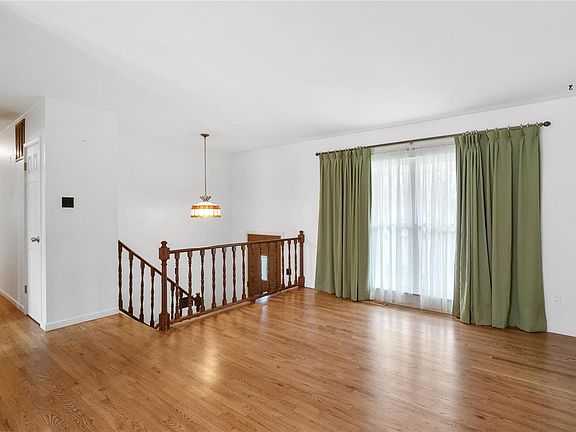 2nd image of 4107 Celtic Ct