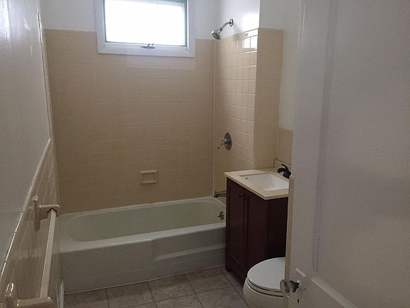 Full Bath