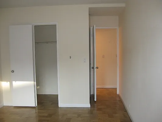 Rented by Shany Landmarks LLC | media 7