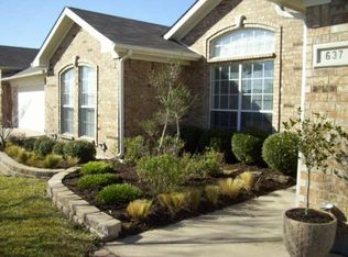 637 Saint Eric Dr, Mansfield, TX 76063