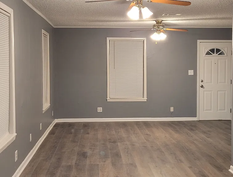 8715 Doyle Springs Rd — Photo 9