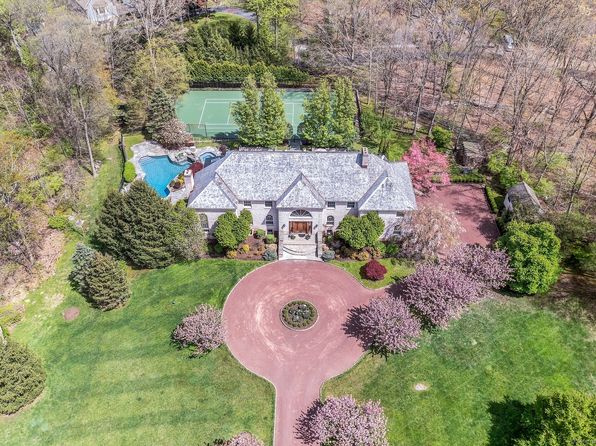 194 Long Close Rd, Stamford, CT 06902