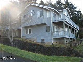 1st image of 6976 NE Neptune Dr