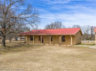 472501 E 1127th Rd, Muldrow, OK 74948
