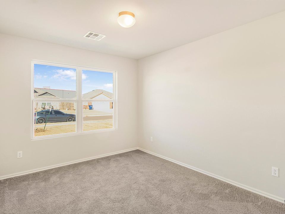 1st image of 940 S Blackjack Ln