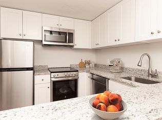 40R Stone St #R2, Beverly, MA 01915