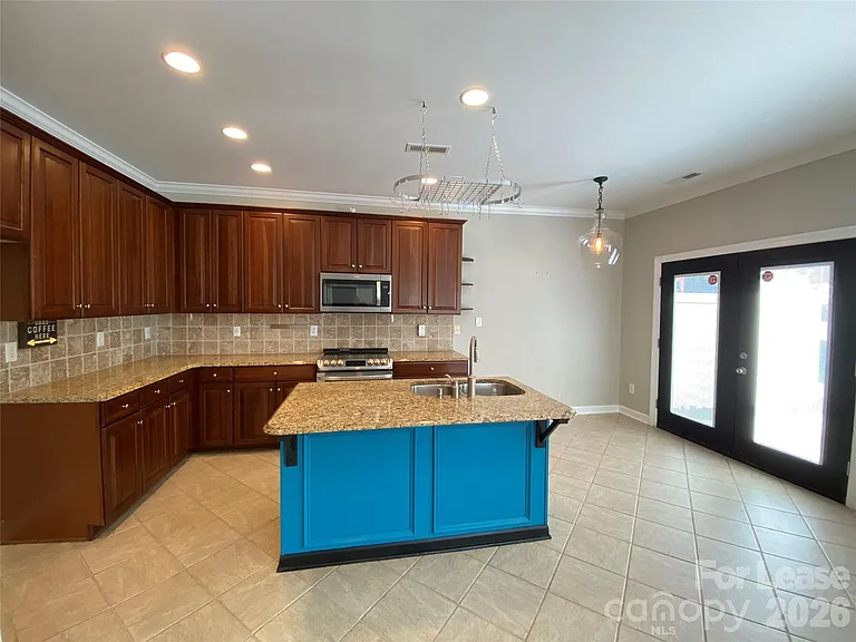 15313 Pahlmeyer Ln — Photo 4