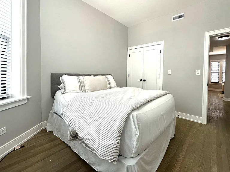 3836 N Wilton Ave #1 — Photo 15