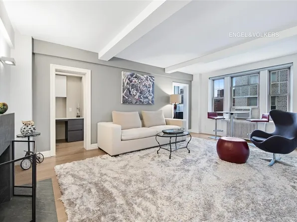 299 West 12th Street image 1 of 10