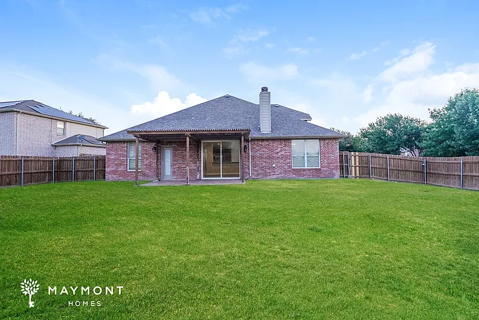 1658 Stetson Dr — Photo 15