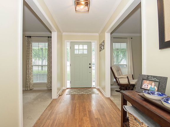 5th image of 10307 Highgate Cir