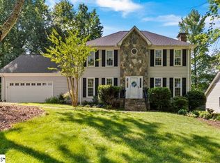 19 Bernwood Dr, Taylors, SC 29687