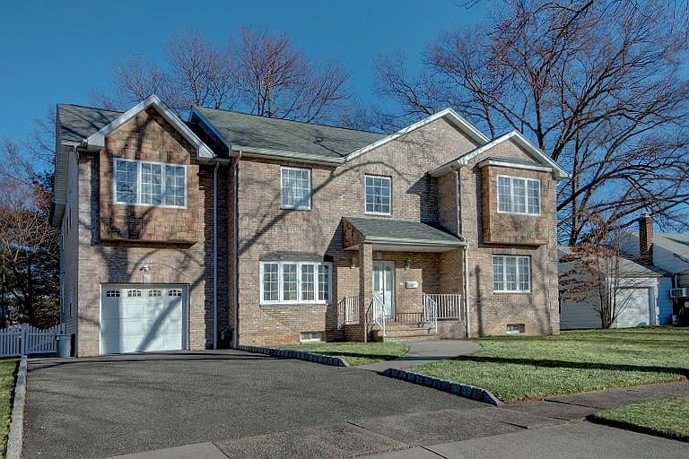 1st image of 335 Trensch Dr