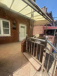 1582 East 52nd Street, #2