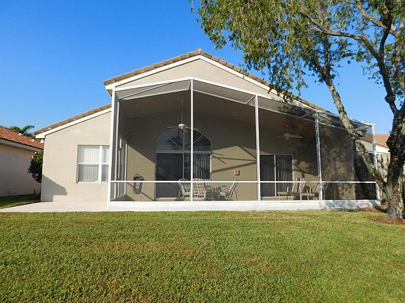 3rd image of 9722 Lemonwood Way
