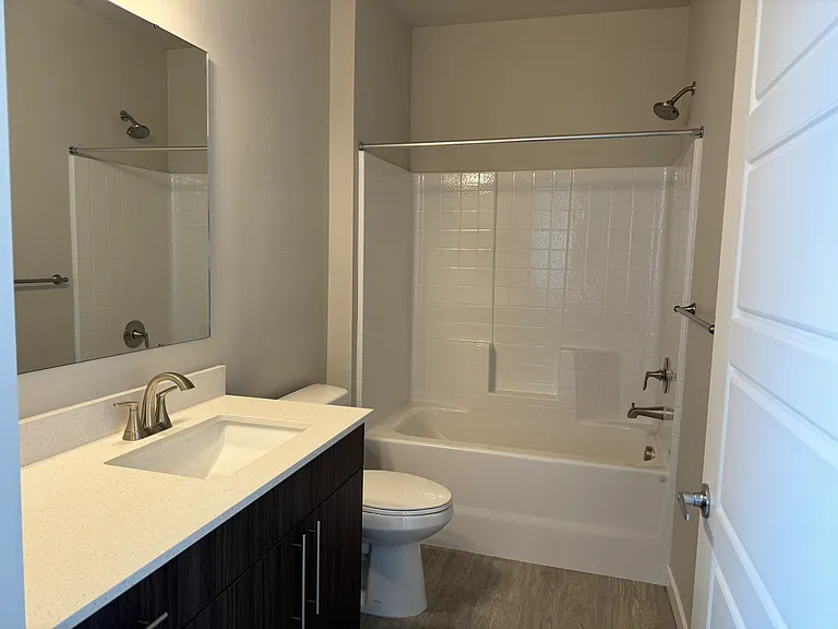 528 N 44th St #204 — Photo 16