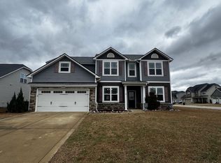 5137 Boxcut Ln, Hope Mills, NC 28348