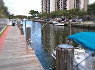 1650 NE 115th St APT 101, Miami, FL 33181