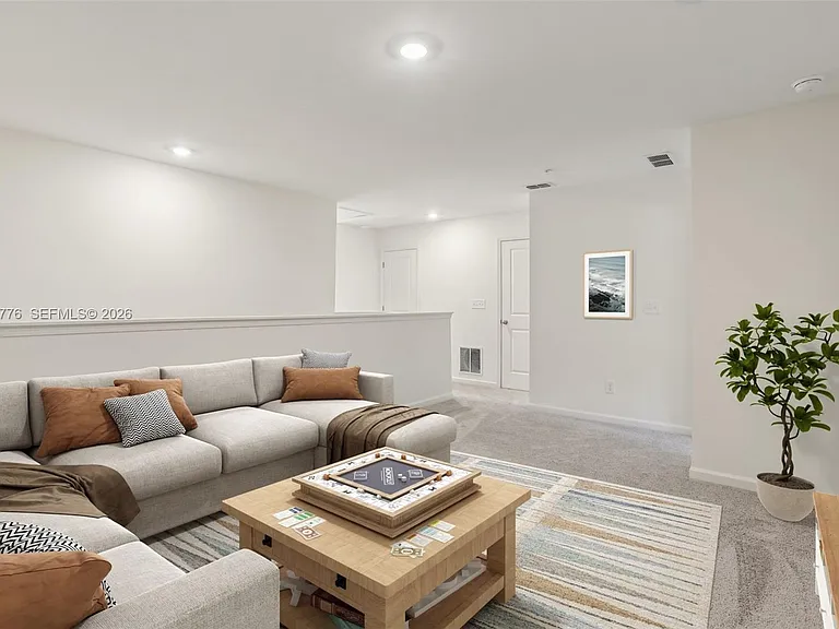 2571 Grey Hawk Dr — Photo 6