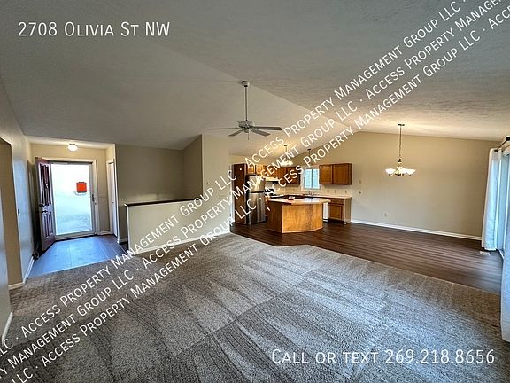 5th image of 2708 Olivia St NW