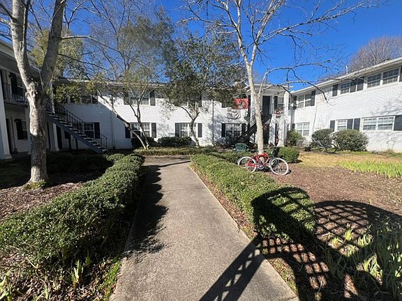 2nd image of 645 Boulevard 86194ae3a #86194ae3a