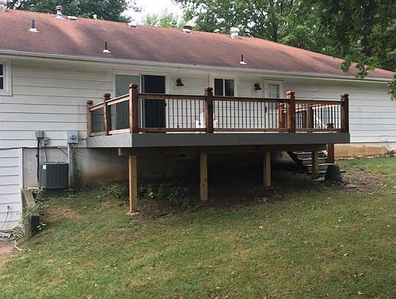 4th image of 512 NW 39th St