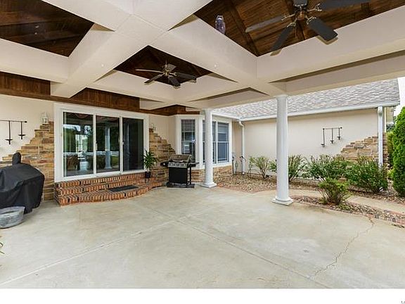 5th image of 223 Red Oaks Dr